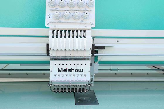 Máquina de bordado de alta velocidad computarizada plana personalizada con cabeza de bloqueo de motor de 1200 rpm
