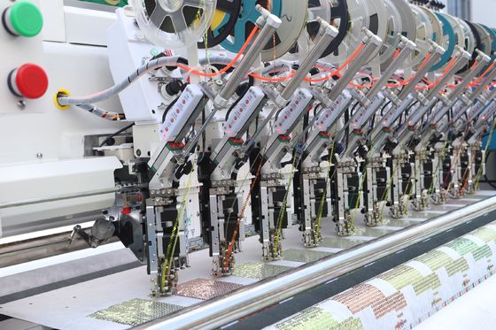 Computadora Máquina de bordado de doble 22 cabezas con cuatro agujas Durable