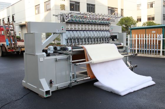 28 Agujas Máquina de bordado de colchas de doble cara con bordado de cordón