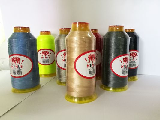 120D 100% de poliéster de bordado 5000 metros por cono para bordar y coser