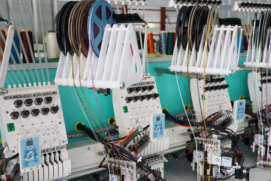 Computadora 6 Tamaños Sequins Máquina de bordado 9 Agujas 20Cabezas Equipo de bordado