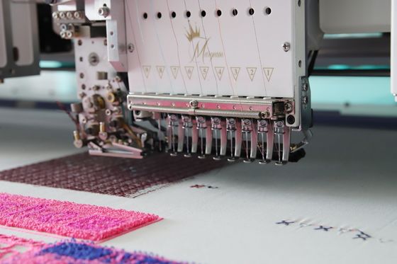 13 idiomas Sequins máquina de bordado de alta velocidad máquina de bordado por ordenador